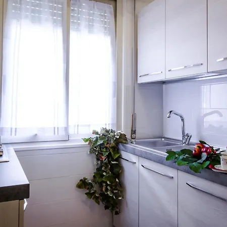 Apartment In The Center Of With Spectacular View Of The Dome