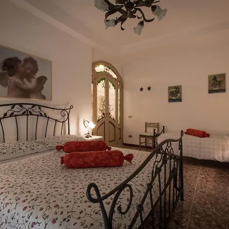 In The Center Of With Spectacular View Of The Dome Apartment *